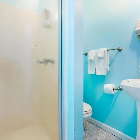 Hotel Historic In The Marigny, Blocks To French Quarter 4*
