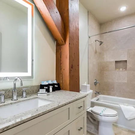 The Pontchartrain Apartment New Orleans