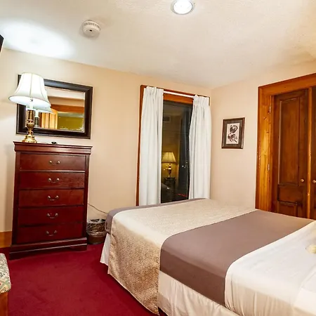 De La Monnaie, French Quarter Hotel 2*