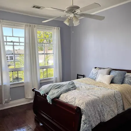 Apartment Mid-city Palm Trees House Furnished
