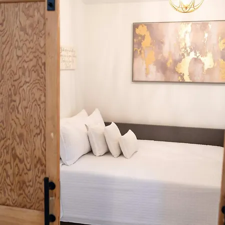 Esplanade Magic 5 Just Minutes By Uber Or Car To French Quarter And 5 Mins From Superdome New Orleans