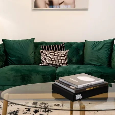 Esplanade Magic 5 Just Minutes By Uber Or Car To French Quarter And 5 Mins From Superdome Holiday home *