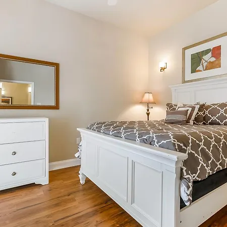 Apartment Spacious In Downtown Nola