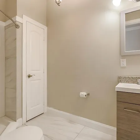 Apartment Spacious In Downtown Nola