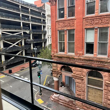 Entire W/ Party Rooftop - A Block Away From Parades * New Orleans