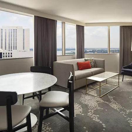 Le Meridien 4*