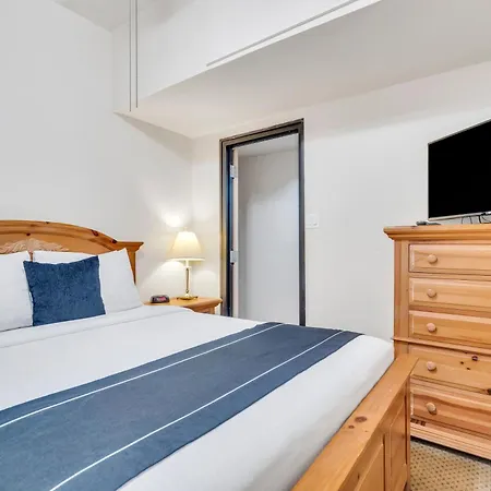 De L'eau Vive Hotel 3*
