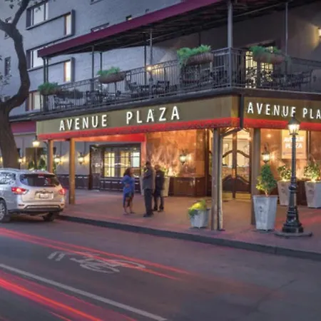 Hotel Avenue Plaza New Orleans