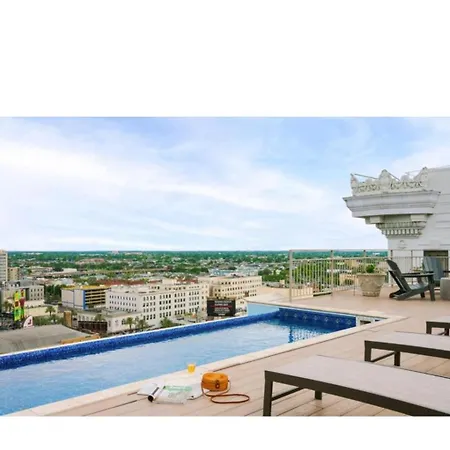 Apartment Gorgeous, Spacious Studio Near French Quarter New Orleans