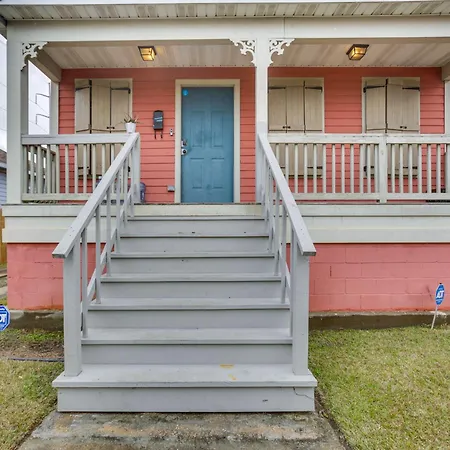 Holiday home < 3 Mi To French Quarter: Pet-friendly *