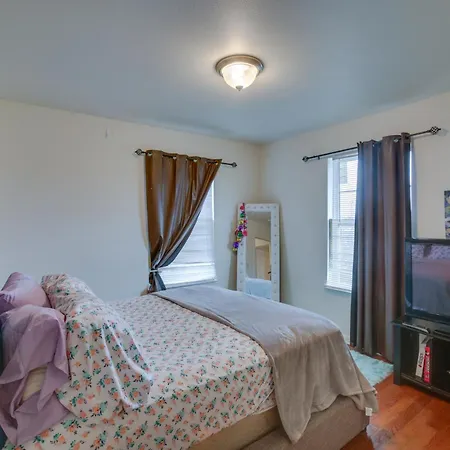 < 3 Mi To French Quarter: Pet-friendly New Orleans