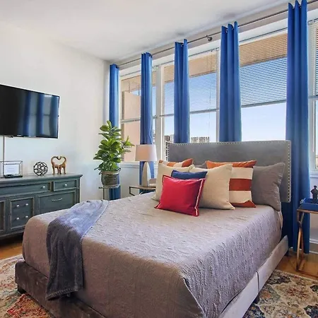 Upscale Nola Apartment *