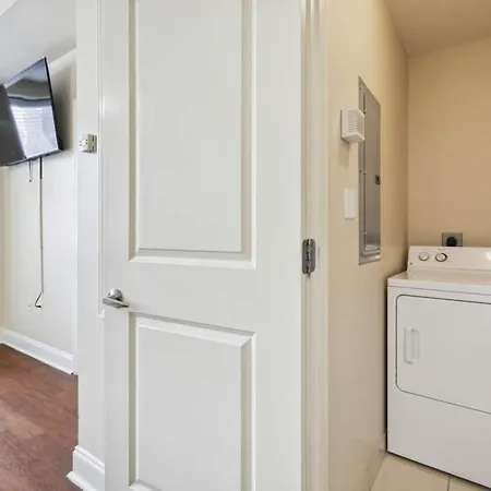Elegant In Nola With Rooftop Pool * New Orleans