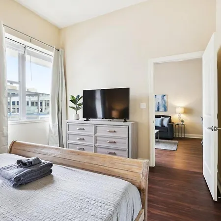 Apartment Elegant In Nola With Rooftop Pool