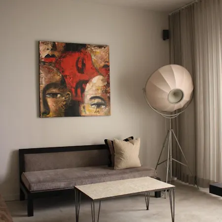 Loft 523 4*
