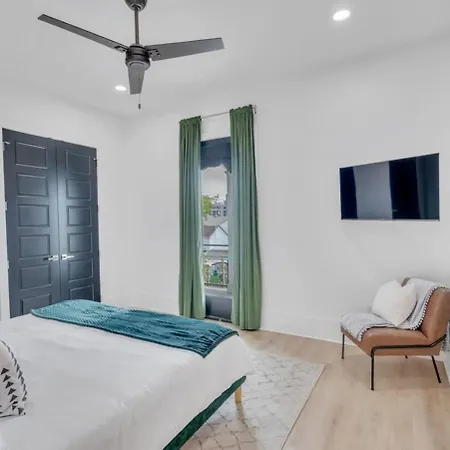 Holiday home Chateau Miro 5br Mid-city Retreat Near Superdome