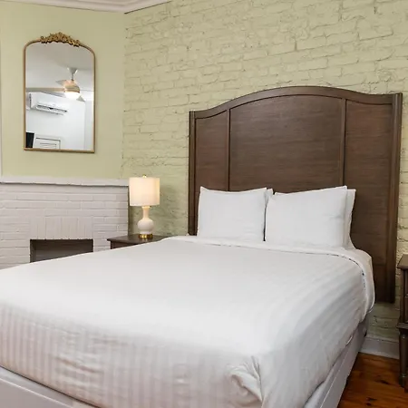 Inn On Ursulines, A French Quarter