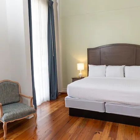Inn On St. Ann, A French Quarter 3*