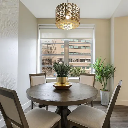 2br Spacious Downtown Apartment New Orleans