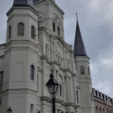 House On Bourbon St * New Orleans