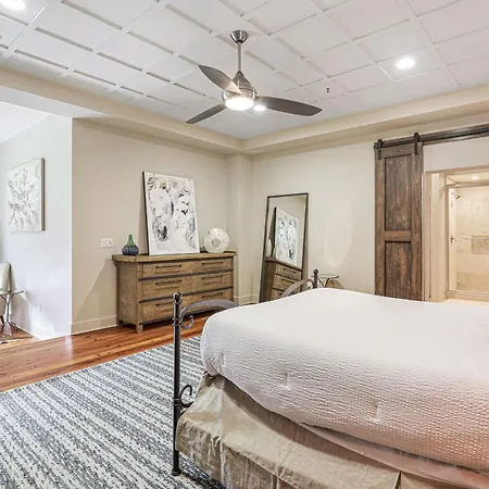 2br Spacious Downtown New Orleans