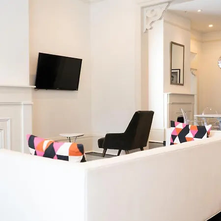 Melrose Mansion Hotel 3*