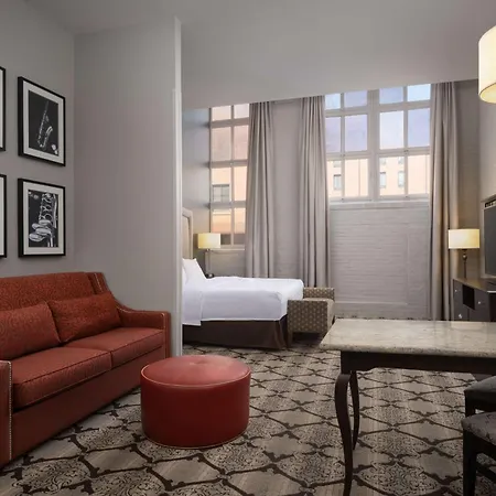 Hotel Hampton And Convention Center New Orleans