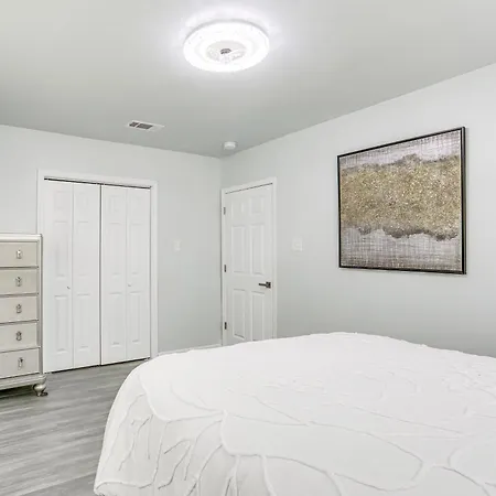 Holiday home Bright Near Pontchartrain!