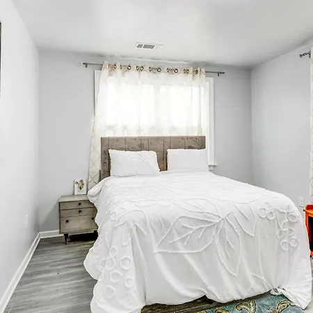 Holiday home Bright Near Pontchartrain!