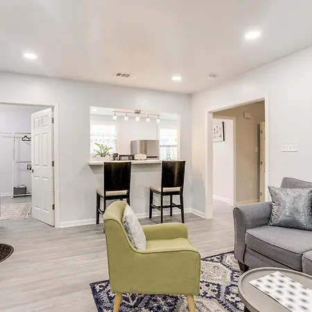 Bright Near Pontchartrain! * New Orleans
