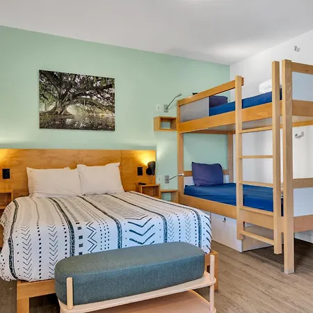 The Quisby Hotel