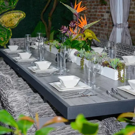 4 Bedroom - Sleeps 8! Location Next To Bourbon Street! Villa New Orleans