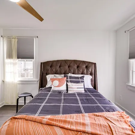 Apartment 4 Mi To French Quarter: Walkable W/ Yard
