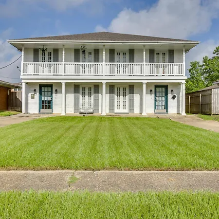 Holiday home Chic Abode: 1 Mi To Pontchartrain *