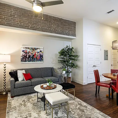 Apartment Modern - Near Main Nola Attractions