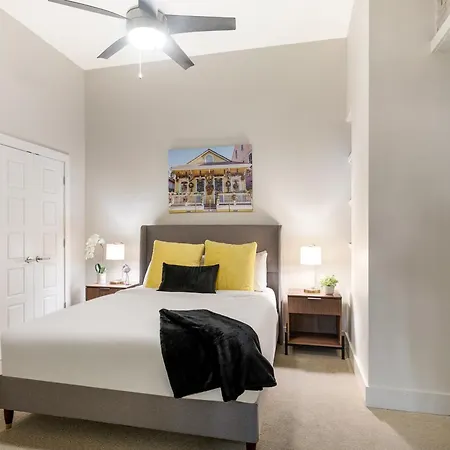 Urban Living In The Heart Of Apartment