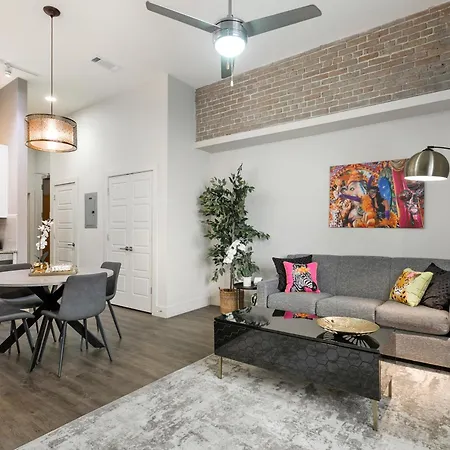 Apartment Urban Living In The Heart Of New Orleans
