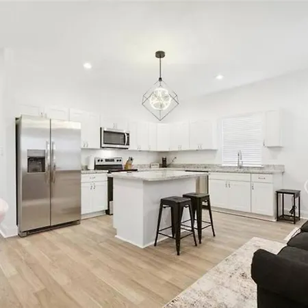Apartment Luxury 6br Oasis Near French Qtr New Orleans