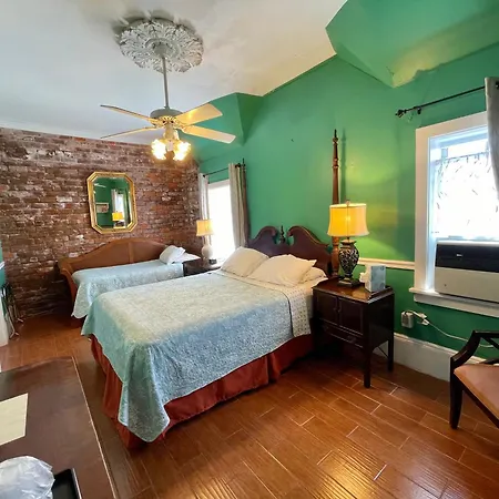 Convento 3* New Orleans
