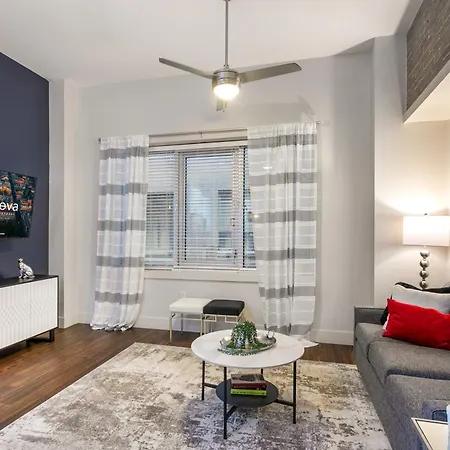 Modern - Near Main Nola Attractions *