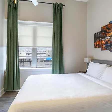 Charming 2br Retreat Steps From The French Quarter *