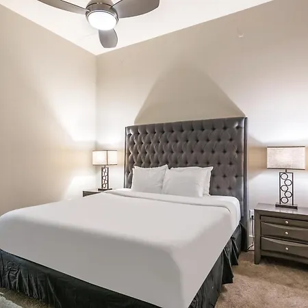 Charming 2br Retreat Steps From The French Quarter Apartment *