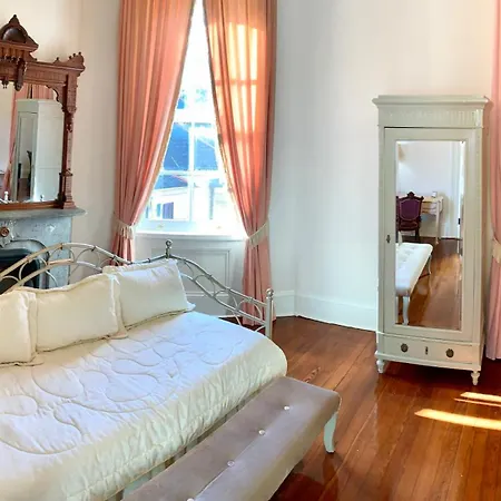 The Lanaux Mansion 4*