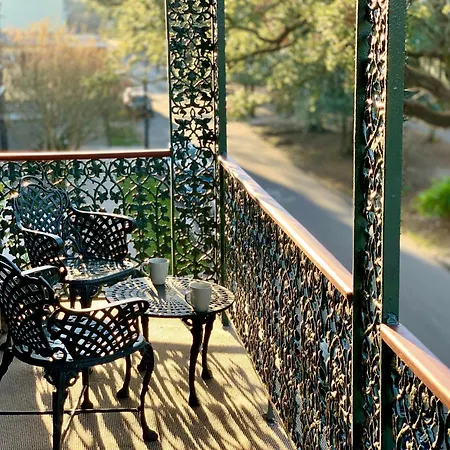 The Lanaux Mansion Bed & Breakfast