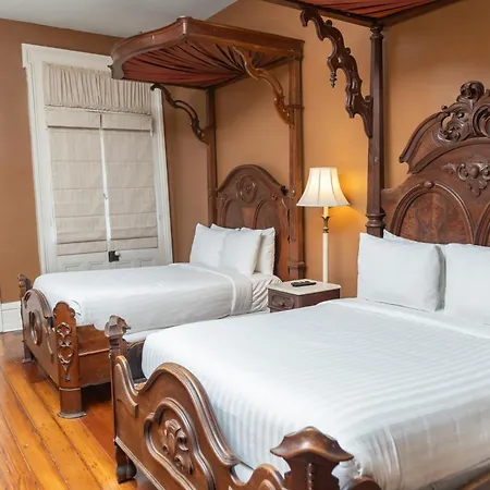 Lamothe House A French Quarter Hotel 4*