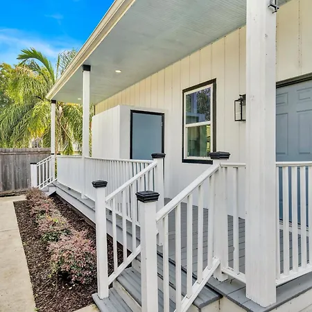 Uptown Jazz Retreat 2br Near Freret St Dining *