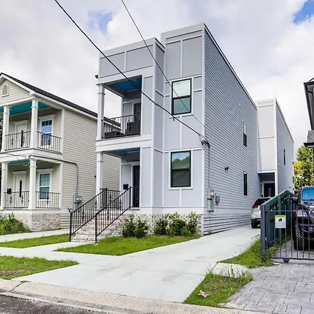 Holiday home < 2 Mi To Jackson Square: W/ Yard *