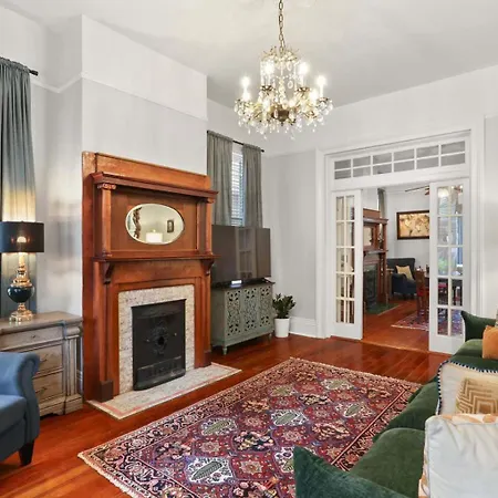 Uptown Charm Outdoor Space And Ez Street Car Access * New Orleans