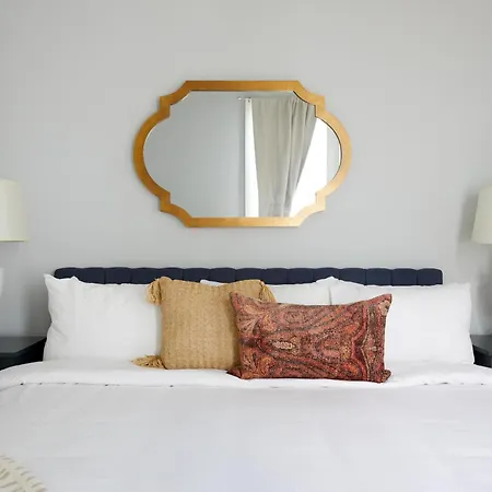 Sonder At Uptown Aparthotel 4*