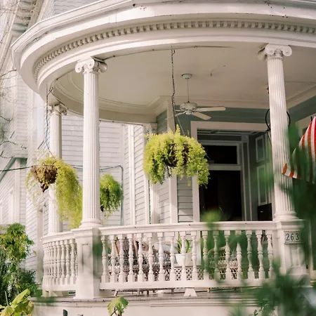 The Sully Mansion Bed & Breakfast